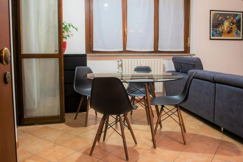 Ferienwohnung Casa Spezia - Metro Vicina, Wi-Fi Rapido & Netflix Turin Exterior foto