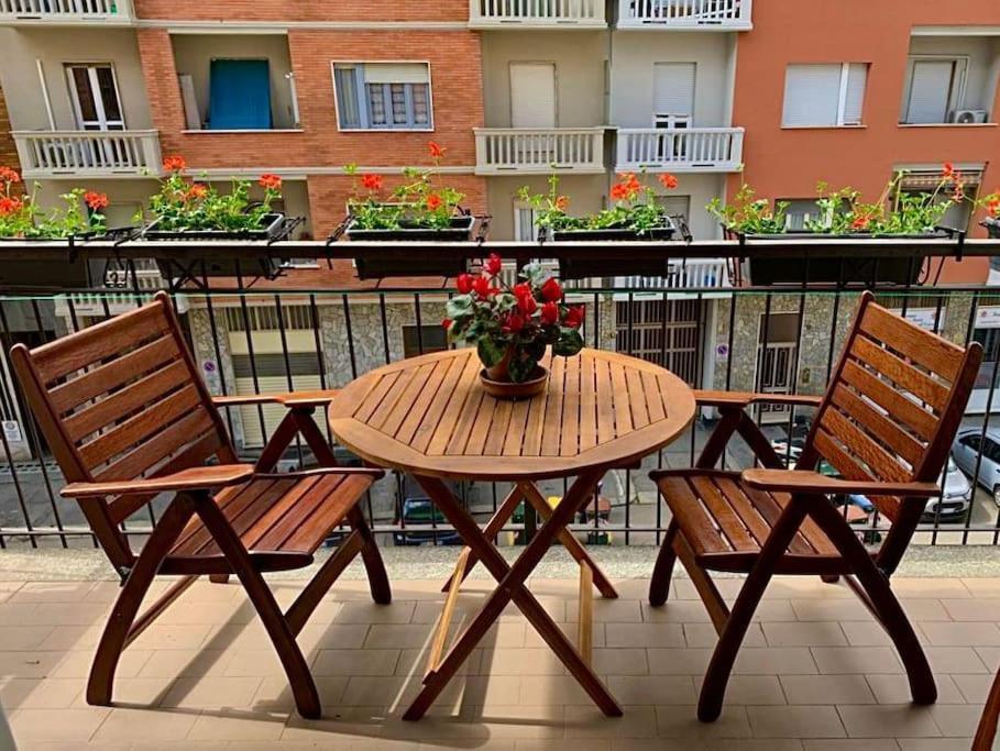 Ferienwohnung Casa Spezia - Metro Vicina, Wi-Fi Rapido & Netflix Turin Exterior foto